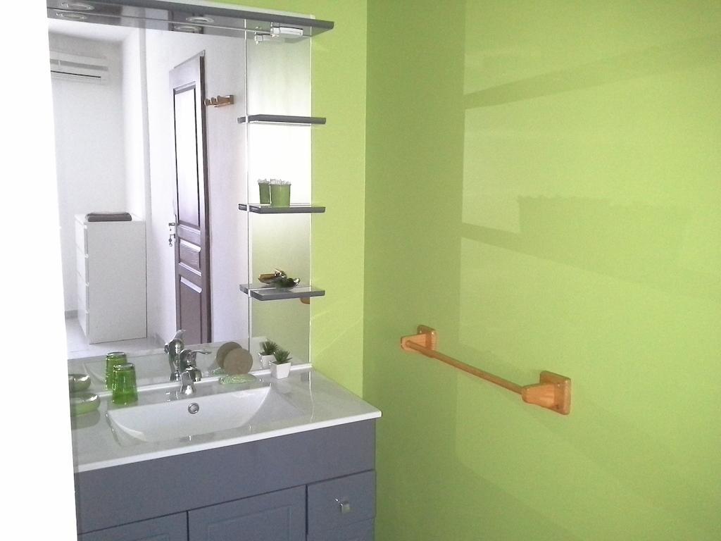 Millot Conilhac Bed & Breakfast Cameră foto